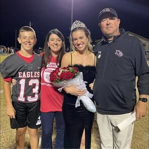 Meet your Posher, Lyn